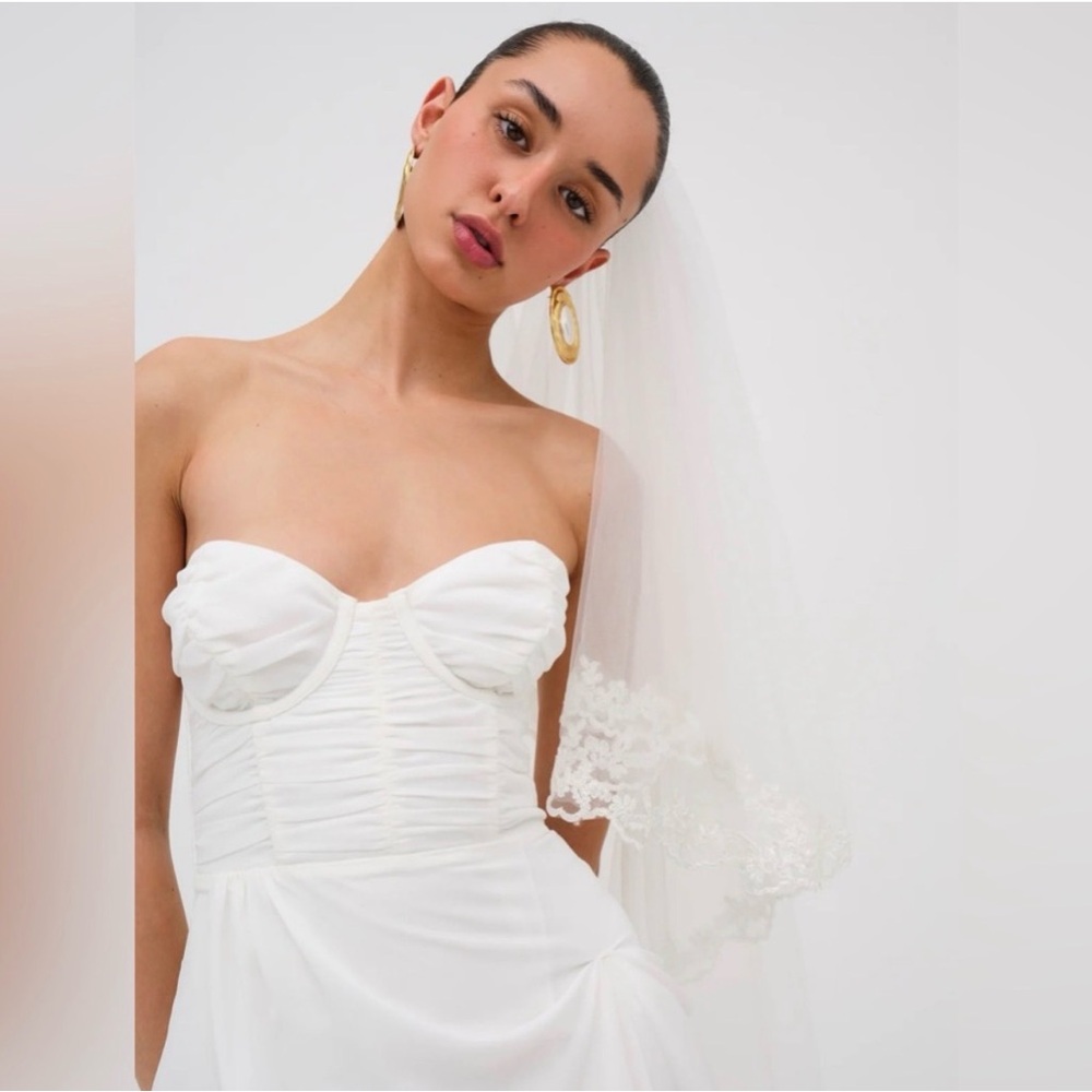 [SOLD] For Love And Lemons White Bridal Dress - Picture 4 of 9